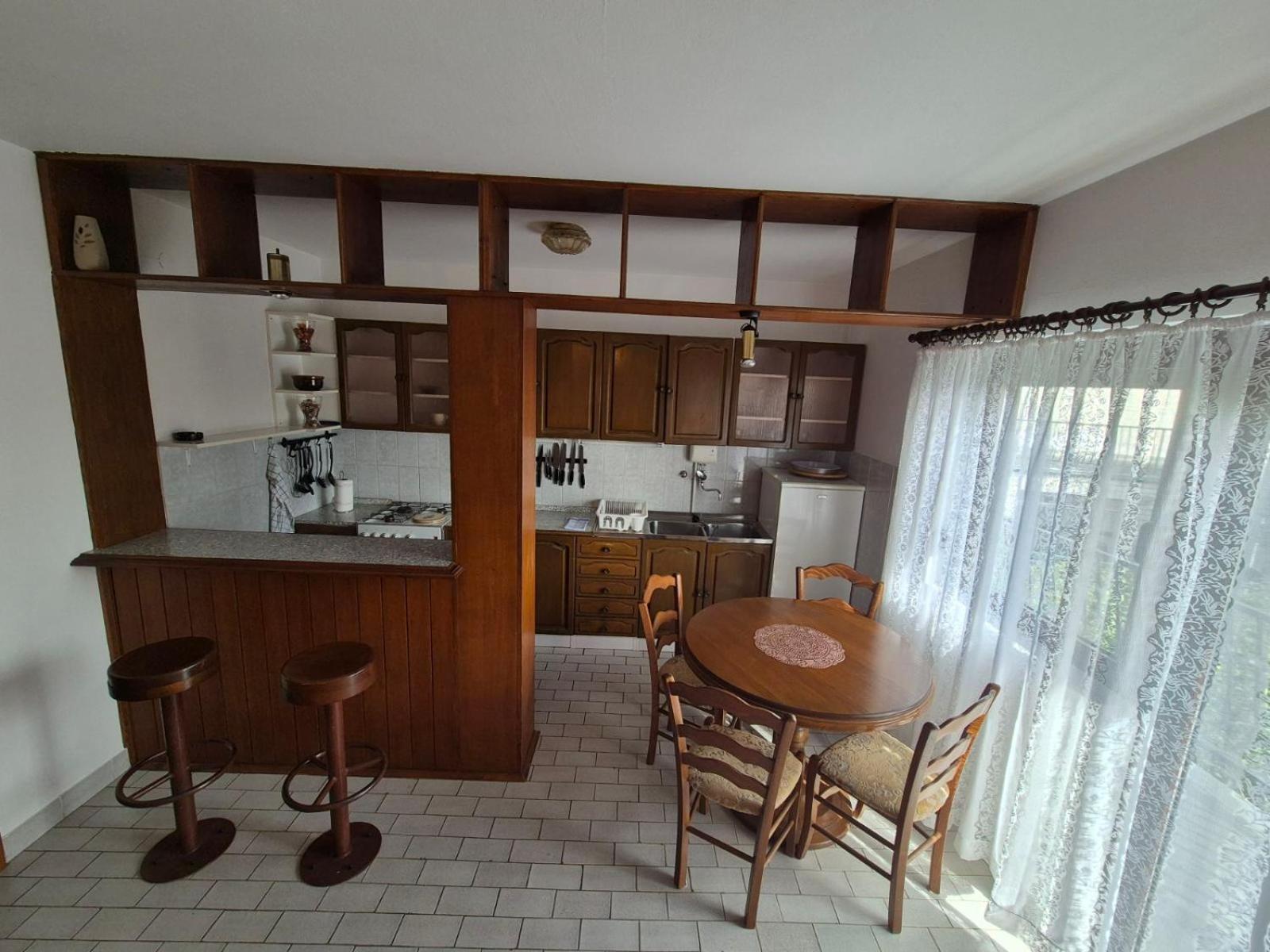 Apartmani Mazzarolli Jadranovo Exterior photo